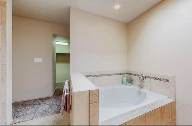 2411 Tramway Terrace Court NE, Albuquerque, NM 87122
