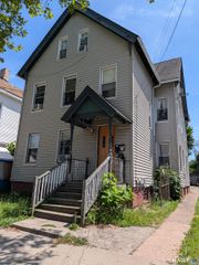 242 Davenport Avenue, New Haven, CT 06519