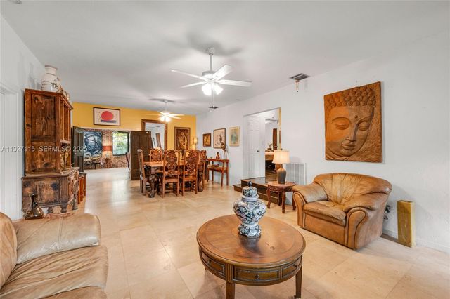 887 NE 145th St, North Miami, FL 33161