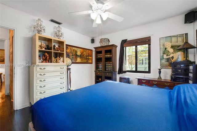 887 NE 145th St, North Miami, FL 33161