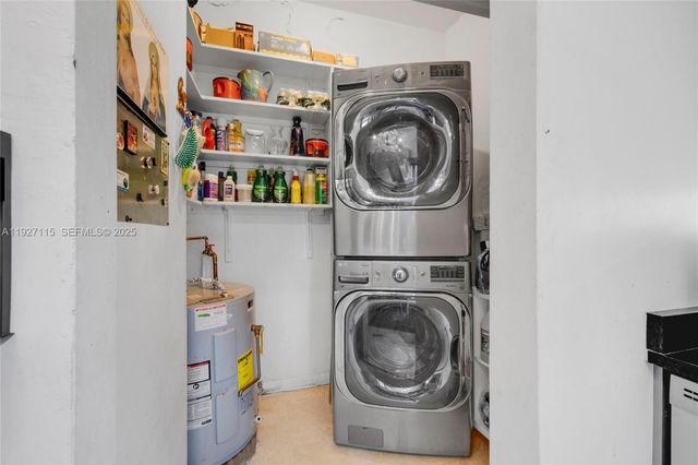 887 NE 145th St, North Miami, FL 33161