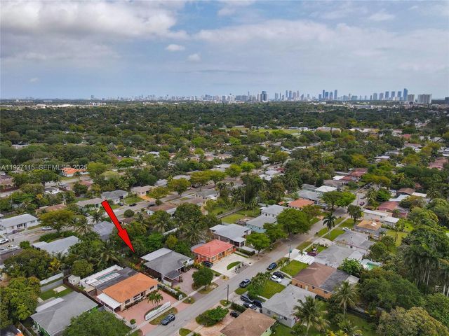 887 NE 145th St, North Miami, FL 33161