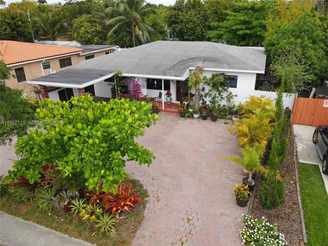 887 NE 145th St, North Miami, FL 33161