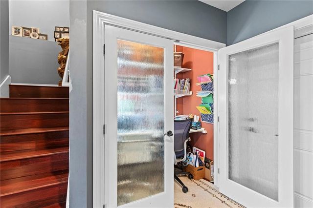 1301 NE 196TH Street, Smithville, MO 64089