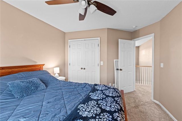 1301 NE 196TH Street, Smithville, MO 64089