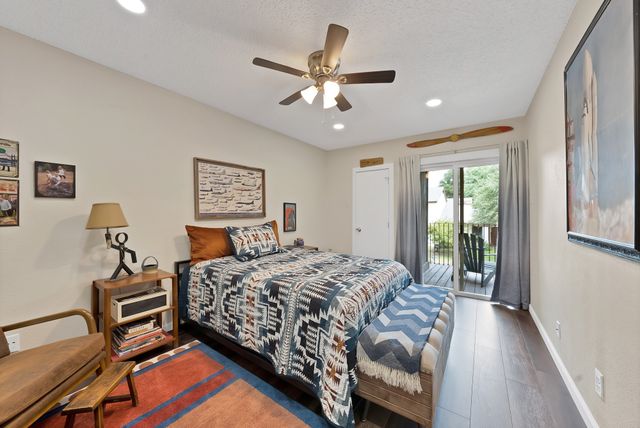 1612 Hawthorne Drive, Arlington, TX 76012