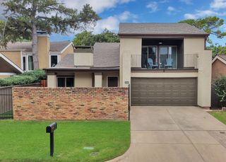 1612 Hawthorne Drive, Arlington, TX 76012