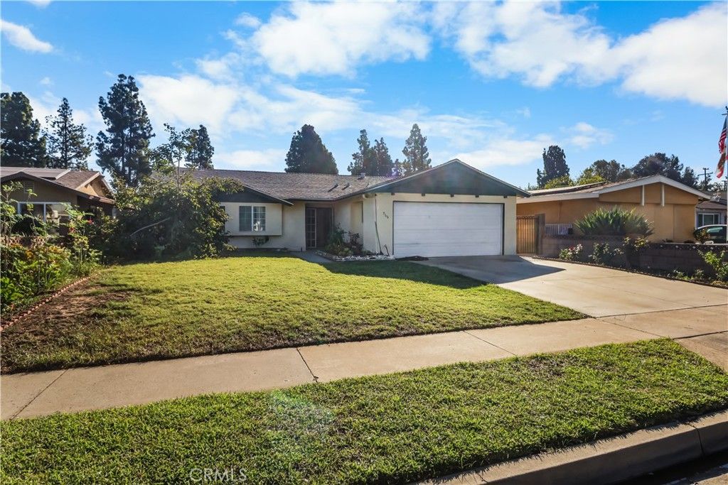 966 N Charter, Covina, CA 91724 — photo 2