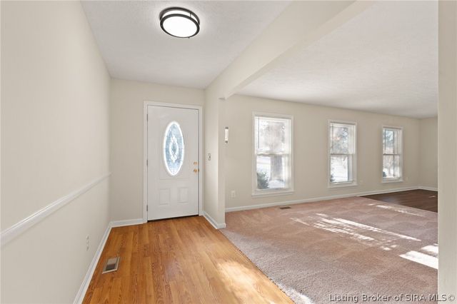 8526 Brock Road, Charlestown, IN 47111