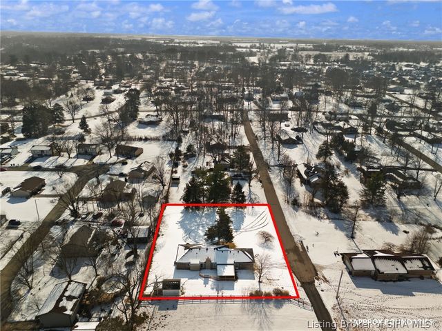 8526 Brock Road, Charlestown, IN 47111