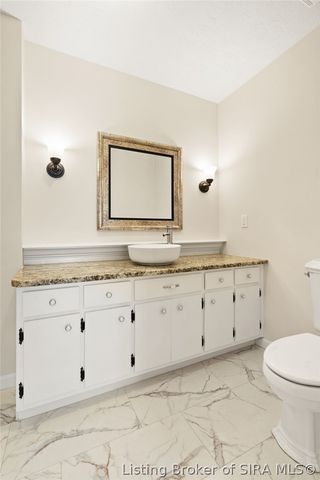 8526 Brock Road, Charlestown, IN 47111