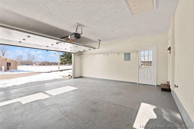 8526 Brock Road, Charlestown, IN 47111