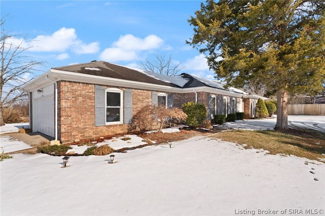 8526 Brock Road, Charlestown, IN 47111