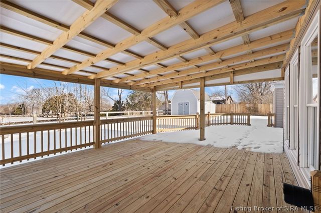 8526 Brock Road, Charlestown, IN 47111