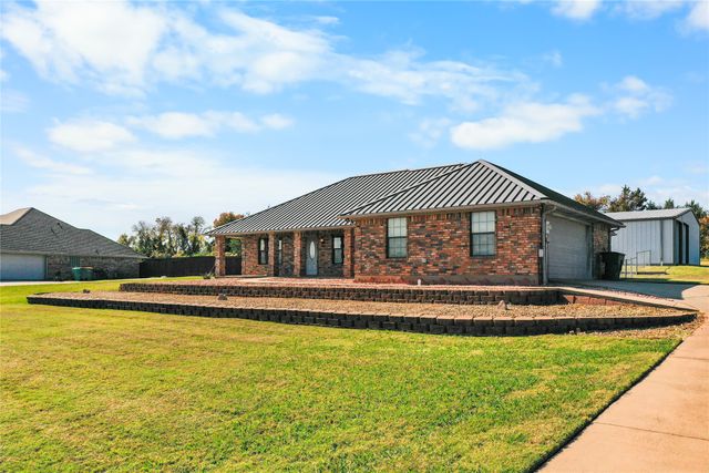 3706 Heatherwood Lane, Sherman, TX 75090
