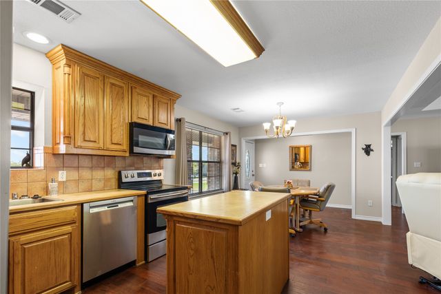 3706 Heatherwood Lane, Sherman, TX 75090