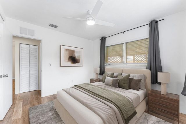 4780 NE 8th Terrace, Oakland Park, FL 33334