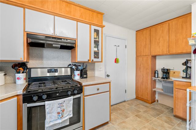 324 S Eastern Avenue, Gentry, AR 72734