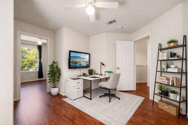 6418 England Street, Houston, TX 77021