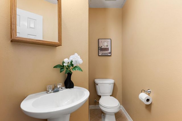 6418 England Street, Houston, TX 77021