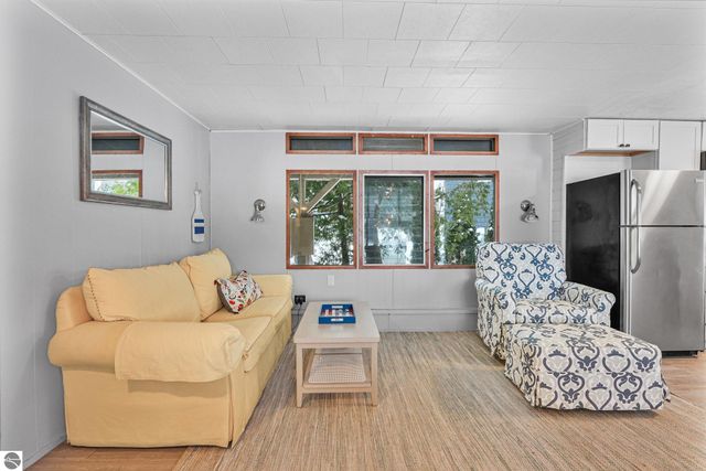 7811 Hillside Drive, Traverse City, MI 49685