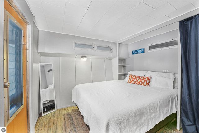 7811 Hillside Drive, Traverse City, MI 49685