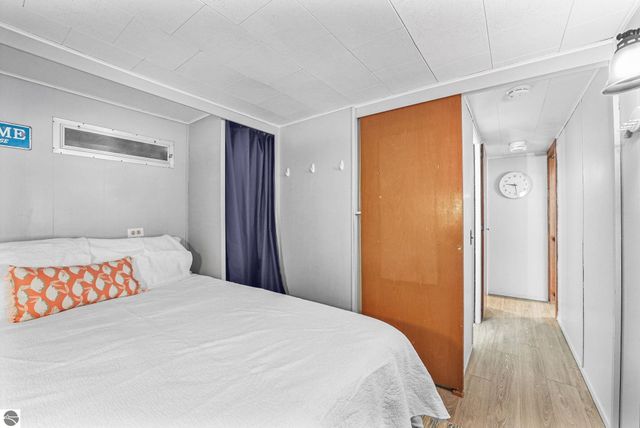 7811 Hillside Drive, Traverse City, MI 49685