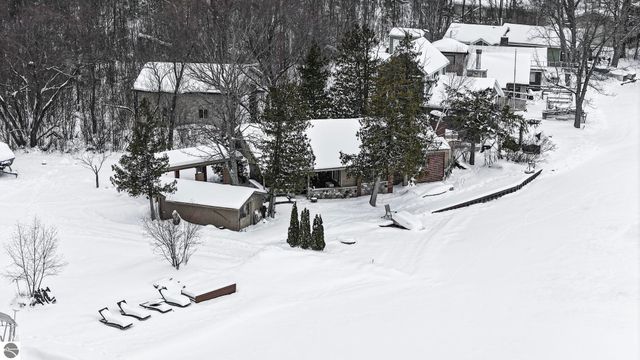 7811 Hillside Drive, Traverse City, MI 49685