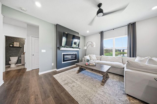 203 Beaman Gates Drive SW, Granville, OH 43023