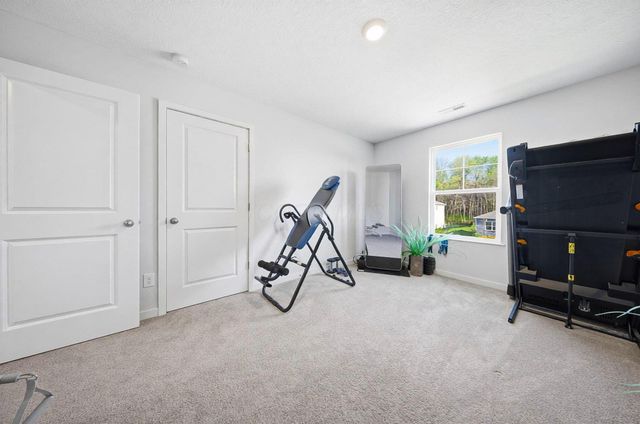 203 Beaman Gates Drive SW, Granville, OH 43023