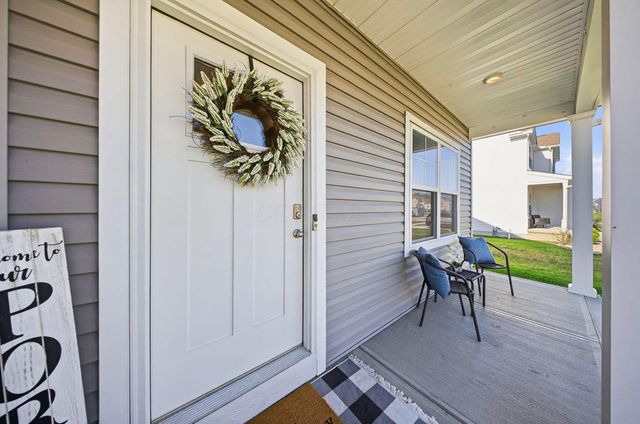 203 Beaman Gates Drive SW, Granville, OH 43023