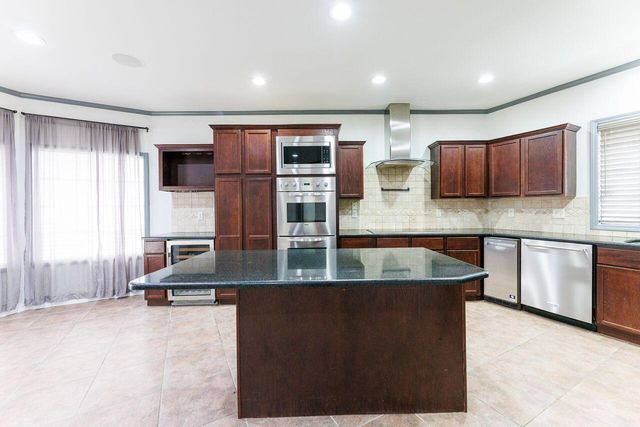 5811 11th Place, UNIT 9, Lubbock, TX 79416