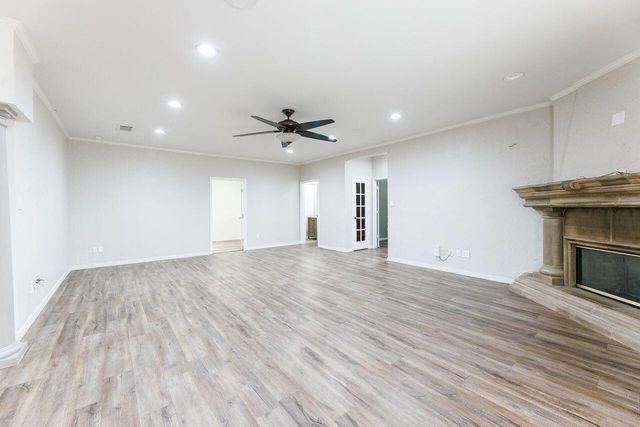 5811 11th Place, UNIT 9, Lubbock, TX 79416