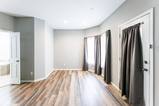 5811 11th Place, UNIT 9, Lubbock, TX 79416