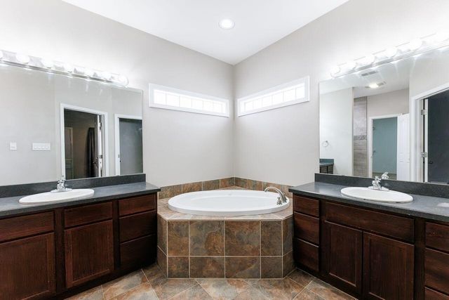5811 11th Place, UNIT 9, Lubbock, TX 79416