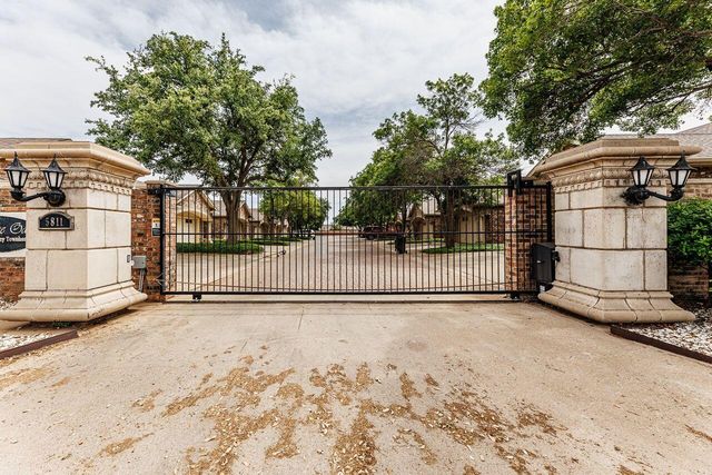 5811 11th Place, UNIT 9, Lubbock, TX 79416