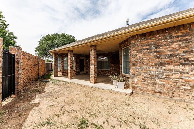 5811 11th Place, UNIT 9, Lubbock, TX 79416