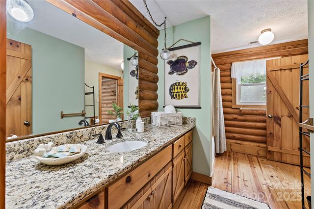 6836 Summer Hill Drive, Denver, NC 28037