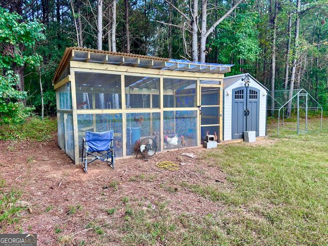 1907 Standing Rock Road, Senoia, GA 30276