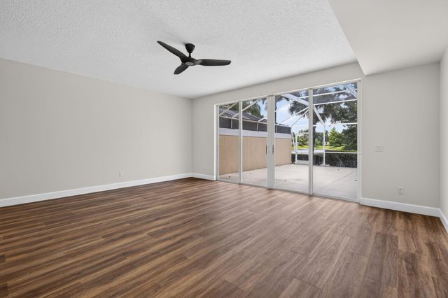 112 Santa Barbara Way, Palm Beach Gardens, FL 33410