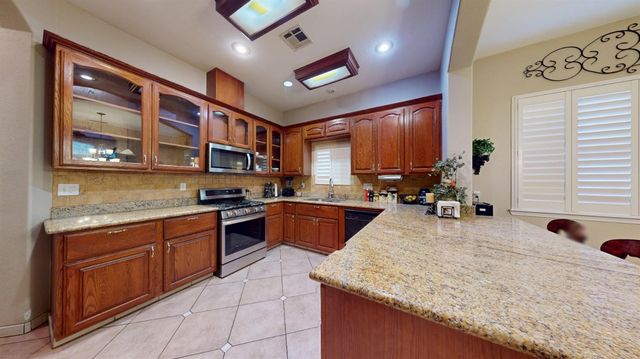 22095 State Highway 120, Escalon, CA 95320