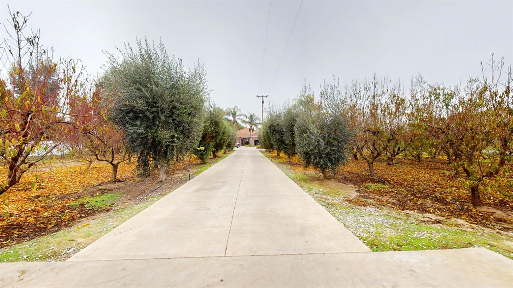 22095 State Highway 120, Escalon, CA 95320