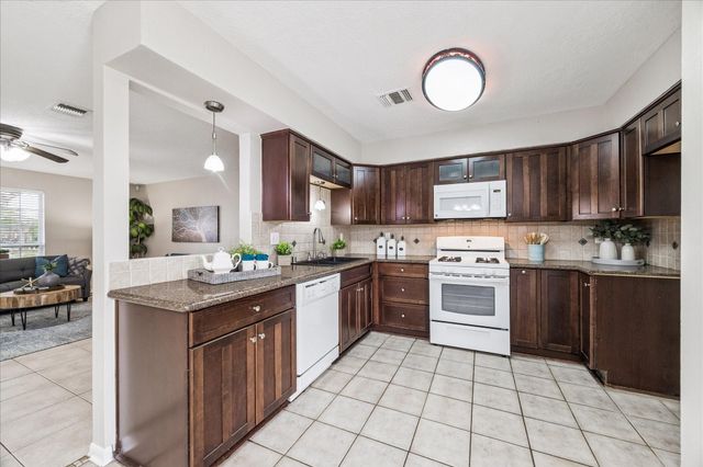 1030 Copper Creek Drive, Katy, TX 77450