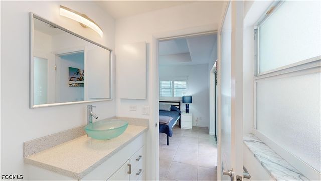 814 El Dorado PKWY E, Cape Coral, FL 33904