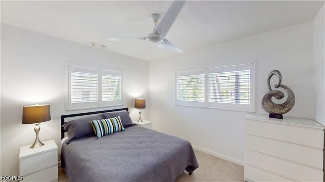 814 El Dorado PKWY E, Cape Coral, FL 33904