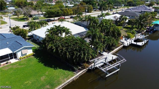 814 El Dorado PKWY E, Cape Coral, FL 33904