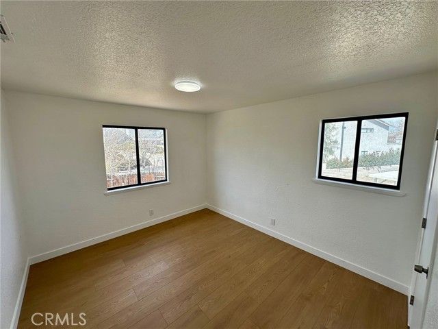 12780 Amberwood, Victorville, CA 92395