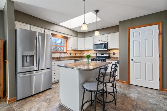 6618 Willem Drive, Jefferson Hills, PA 15332