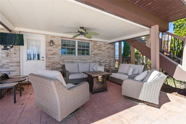 6618 Willem Drive, Jefferson Hills, PA 15332