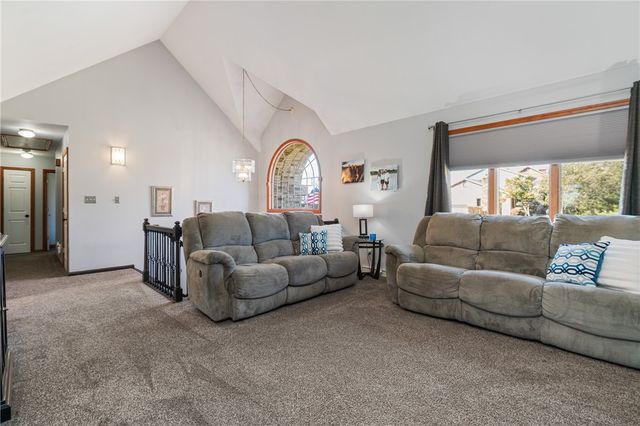 6618 Willem Drive, Jefferson Hills, PA 15332
